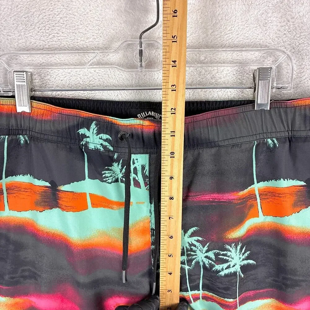 VTG Billabong Board Shorts Men M Black Green Palm Sundays Recycler Beach Summer